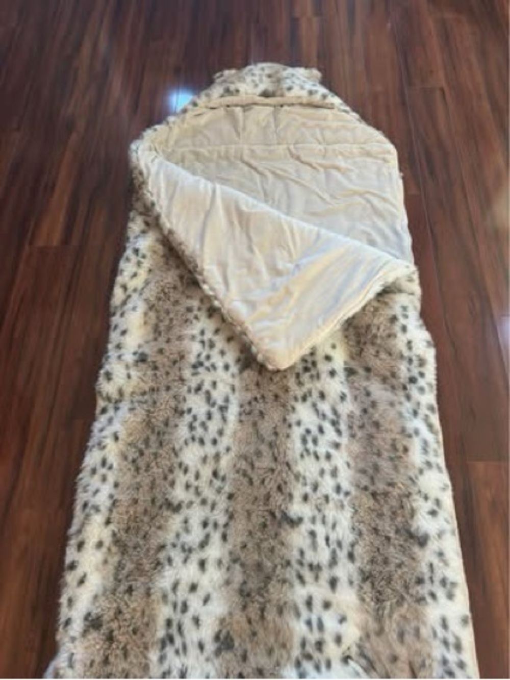 Kids Faux Fur Sleeping Bag W/ Hood, Snow Leopard/ 58” long
